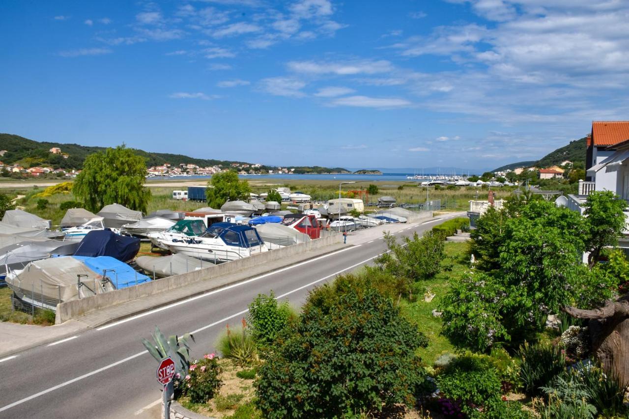 Apartman Belisima Deluxe Supetarska Draga Extérieur photo